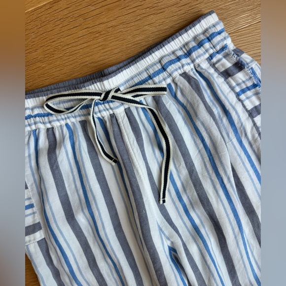 Anthropologie Pinstripped Linen Pants size XS - Picture 2 of 4